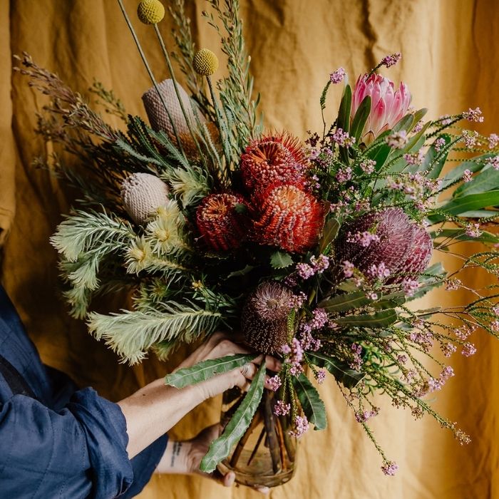 Native Vase (Deluxe)